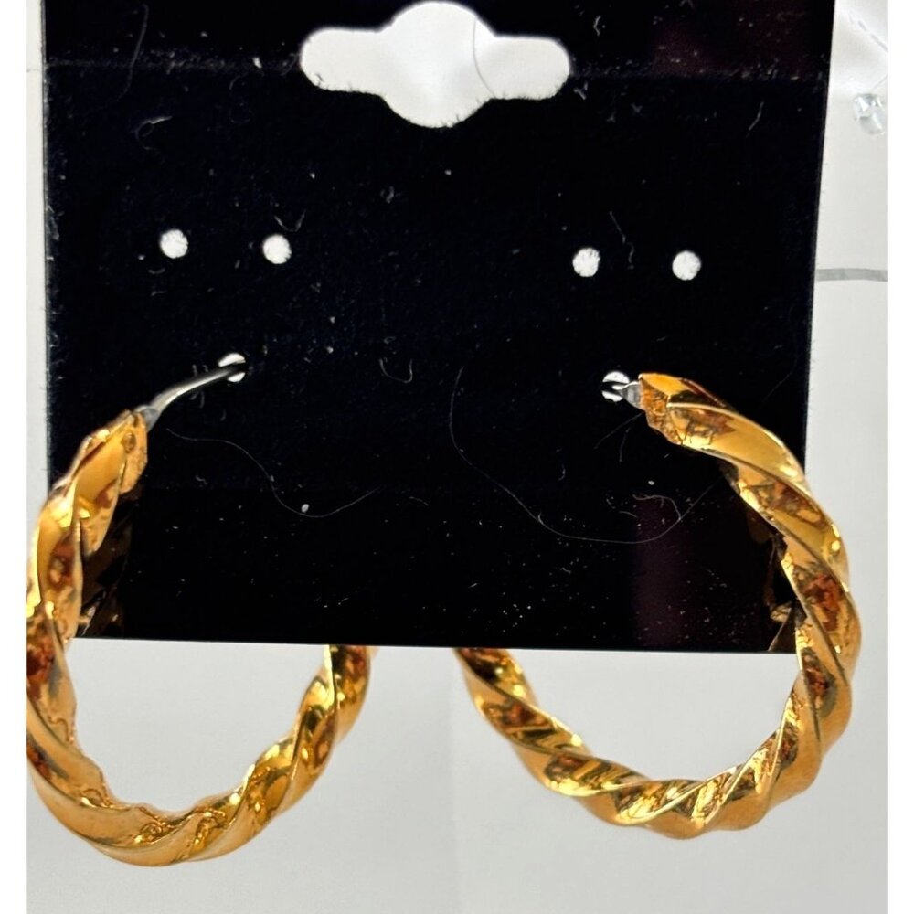 Twisted Gold-Tone Hoop Earrings Lightweight 1 Inch Diameter